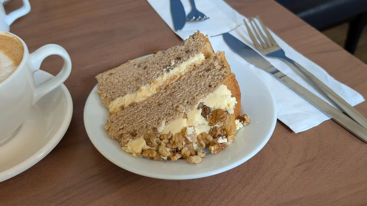 Eggless Cake Shop bakes
